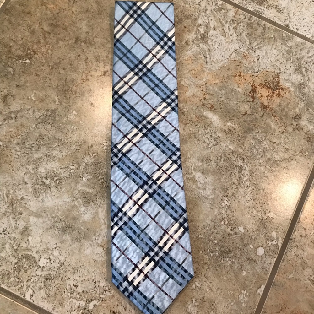 EUC Authentic Burberry London Plaid Men’s Tie